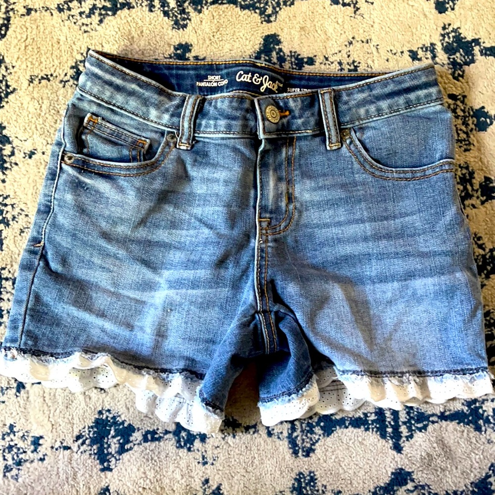 Cat & Jack girl jean shorts